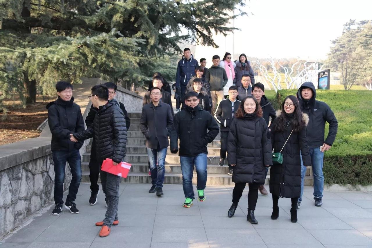 0953042c7-13.jpg 0953042c7-13.jpg