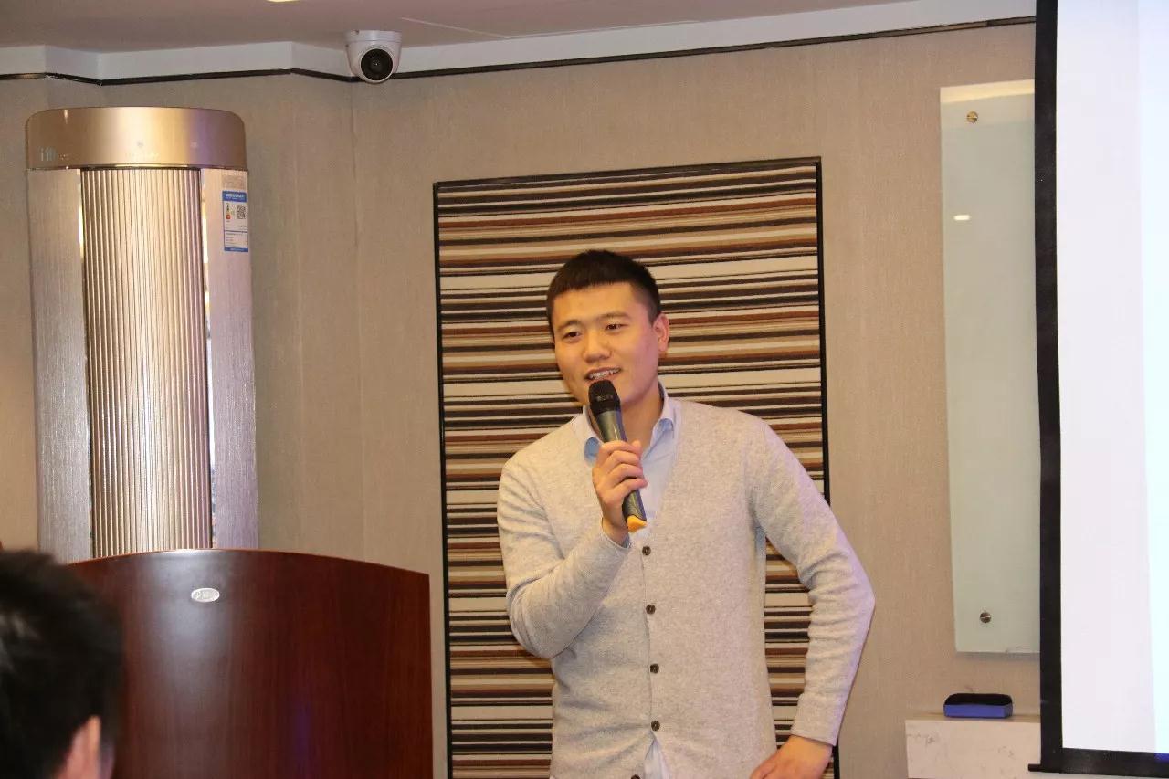 0953045D7-0.jpg 0953045D7-0.jpg